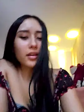 Snapshot of Selena_blake chatting on 03-15-25, 11:17 Selena blake online show from 03-15-25, 11:17