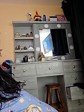 Selena blake online show from 11-12-25, 04:05