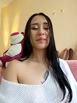 Snapshot of Selena_blake chatting on 03-04-25, 09:32 Selena blake online show from 03-04-25, 09:32