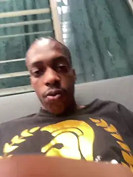 Snapshot of LarryCollin chatting on 03-15-25, 09:16 LarryCollin online show from 03-15-25, 09:16