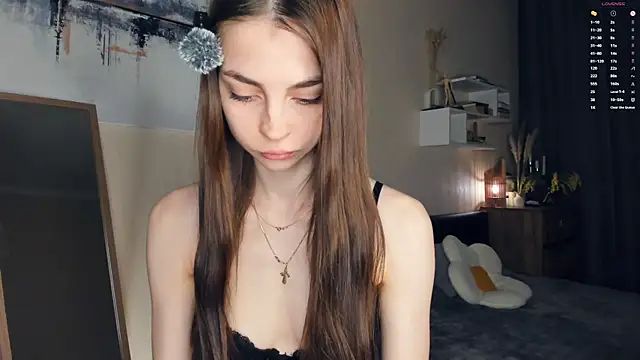 MaryJacksoon online show from 04-19-26, 07:53