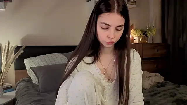 MaryJacksoon online show from 11-08-25, 07:45