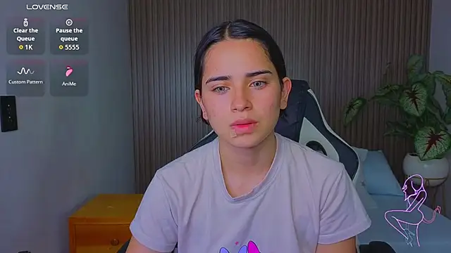 angelica dymond online show from 04-07-26, 12:18