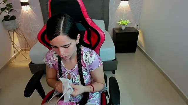 angelica dymond online show from 03-12-25, 12:15