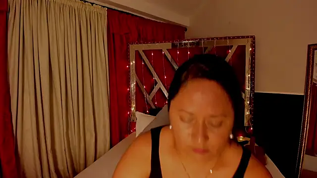 MicaelaHot  online show from 01-17-26, 03:32