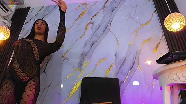 black cami online show from 04-17-26, 11:29