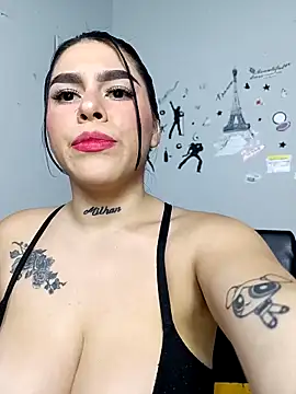 BigTits Kitty online show from 10-20-25, 06:15