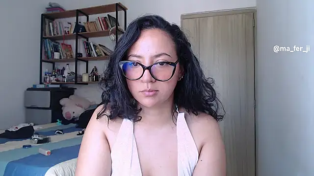 Snapshot of mariamulata chatting on 06-20-26, 03:50 mariamulata online show from 06-20-26, 03:50