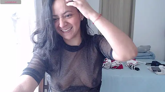 Snapshot of mariamulata chatting on 05-25-26, 05:11 mariamulata online show from 05-25-26, 05:11