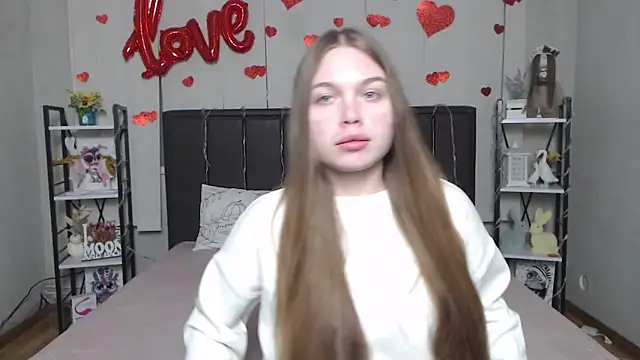 LaraPika online show from 02-11-26, 06:02