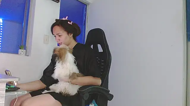 giuliana andrade online show from 04-17-26, 12:02