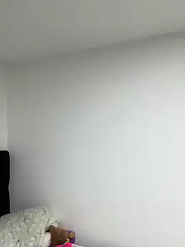 Snapshot of giuliana_andrade chatting on 02-08-25, 03:31 giuliana andrade online show from 02-08-25, 03:31