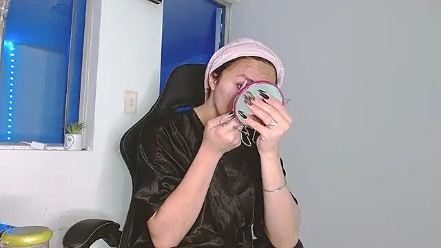 giuliana andrade online show from 03-11-26, 11:54