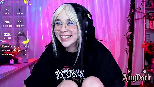  AmyDark online show from 11-30-25, 12:22