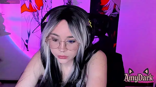 Snapshot of _AmyDark chatting on 05-07-26, 12:48 AmyDark online show from 05-07-26, 12:48
