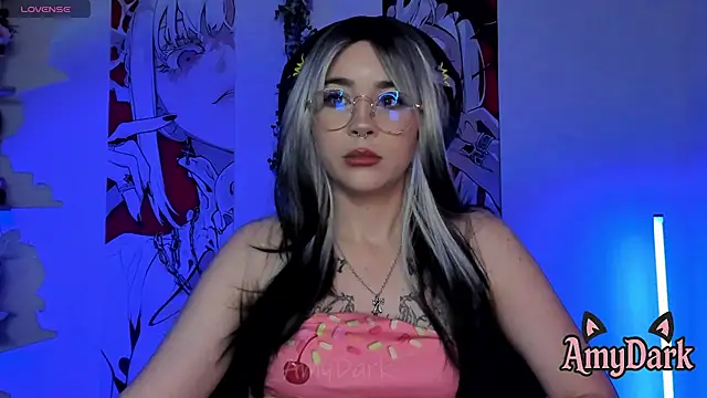 Snapshot of _AmyDark chatting on 05-10-26, 11:39 AmyDark online show from 05-10-26, 11:39