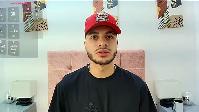 Amadeo Wild online show from 10-22-25, 03:22