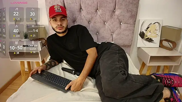 Amadeo Wild online show from 11-11-25, 11:05