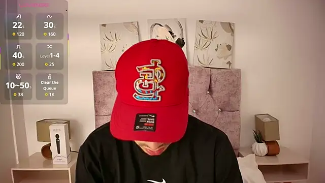 Amadeo Wild online show from 09-14-25, 08:42