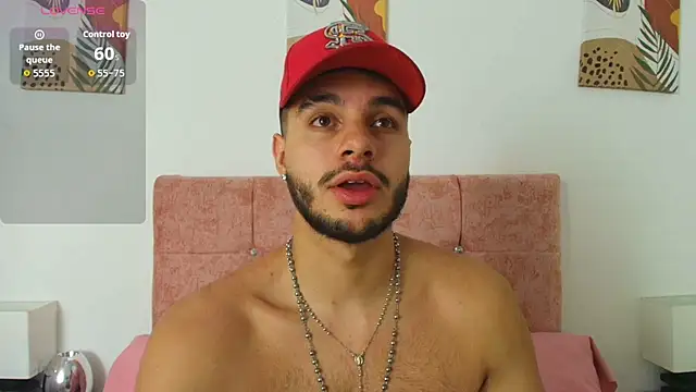 Amadeo Wild online show from 11-15-25, 01:37