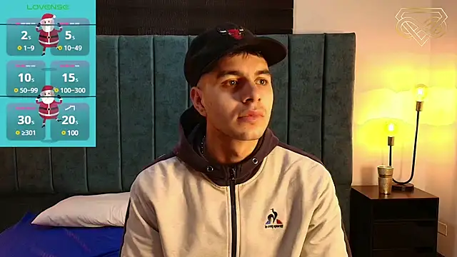 Amadeo Wild online show from 12-27-24, 03:26