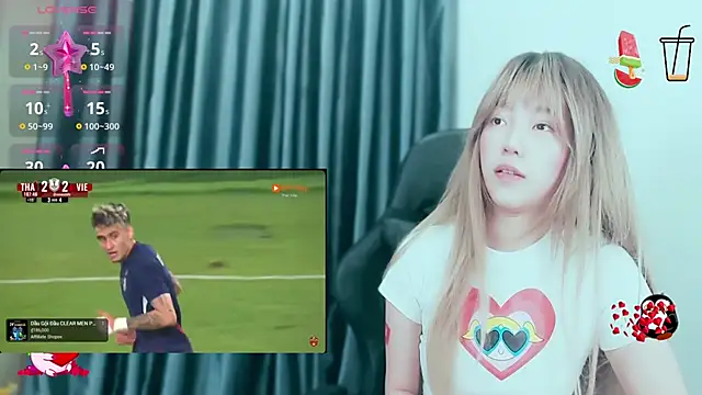 -Poison-Ivy- online show from 01-05-25, 03:13