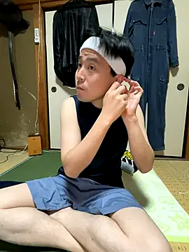 Snapshot of shigeki-113 chatting on 09-11-25, 01:11 shigeki-113 online show from 09-11-25, 01:11