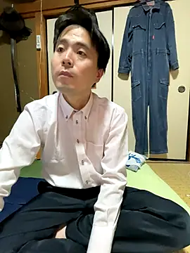Snapshot of shigeki-113 chatting on 10-08-25, 02:07 shigeki-113 online show from 10-08-25, 02:07