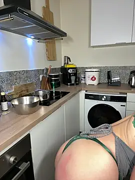 lola tentatiion online show from 03-29-26, 06:53