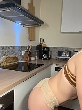 lola tentatiion online show from 03-04-26, 08:16