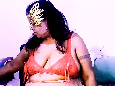 Snapshot of Mysterylady143 chatting on 02-14-26, 06:08 Mysterylady143 online show from 02-14-26, 06:08