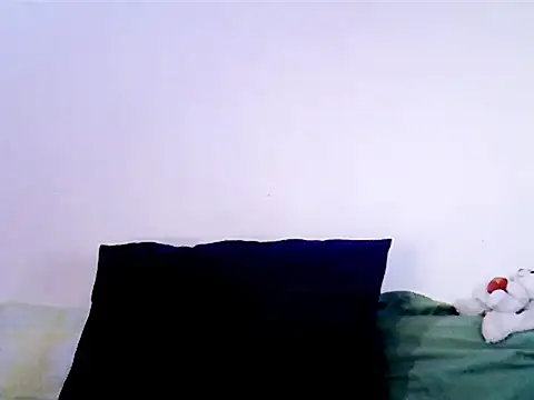 Snapshot of Mysterylady143 chatting on 02-24-26, 07:42 Mysterylady143 online show from 02-24-26, 07:42