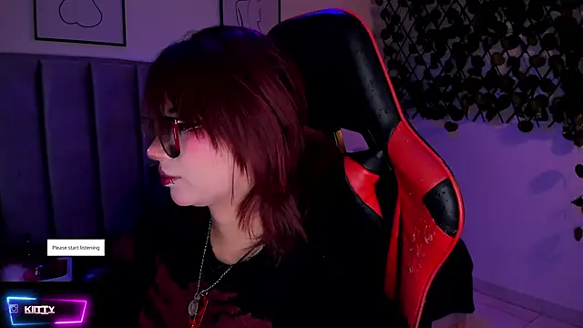 Kitty Gang online show from 11-07-25, 01:54