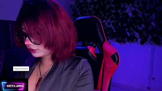 Kitty Gang online show from 12-20-25, 01:08