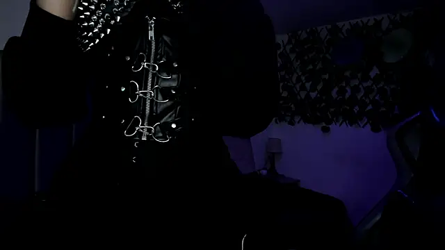 Kitty Gang online show from 06-24-26, 01:37