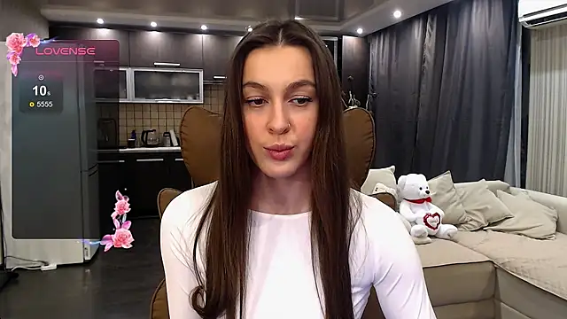 Doll Jasmine  online show from 03-31-26, 08:33