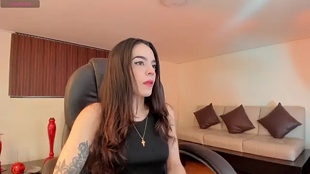 Snapshot of samii_live chatting on 06-20-26, 01:43 samii live online show from 06-20-26, 01:43
