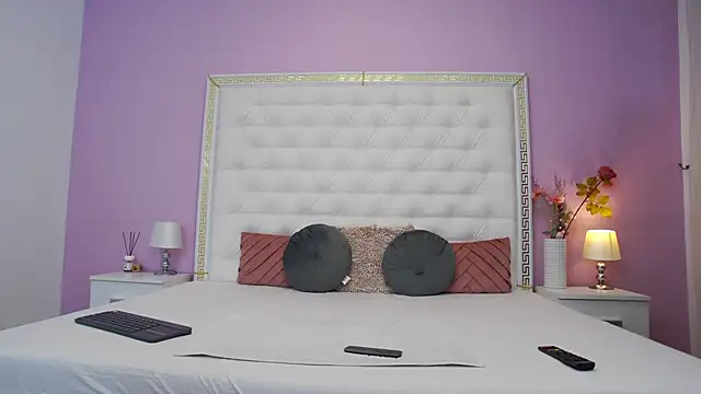 Lenna Paul online show from 01-07-26, 05:01