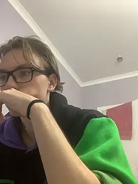 Snapshot of Alex17am chatting on 11-20-25, 06:58 Alex17am online show from 11-20-25, 06:58