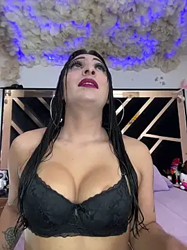 Brianna Trans00 online show from 12-22-25, 07:14