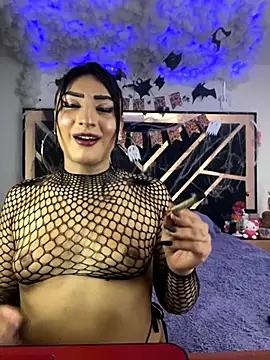 Brianna Trans00 online show from 10-18-25, 02:13