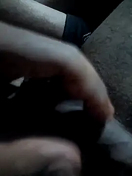 Snapshot of RAJKUMAR1458 chatting on 11-15-25, 03:27 RAJKUMAR1458 online show from 11-15-25, 03:27