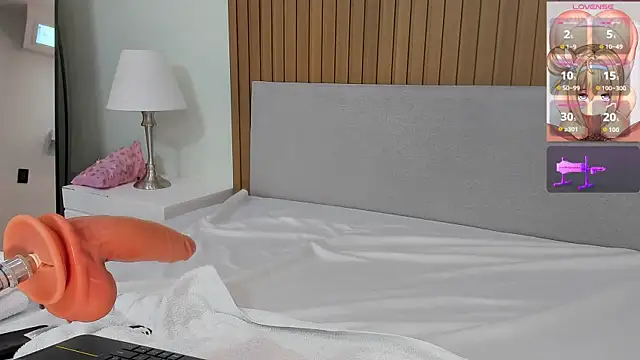 dazhia lee online show from 10-29-25, 08:08