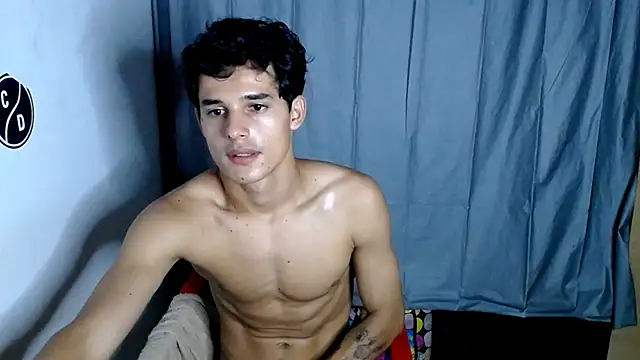 Snapshot of freddy_romas chatting on 02-07-25, 04:37 freddy romas online show from 02-07-25, 04:37