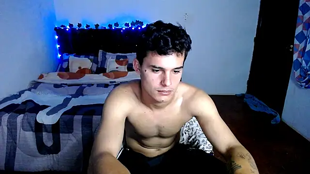 Snapshot of freddy_romas chatting on 09-26-25, 12:17 freddy romas online show from 09-26-25, 12:17