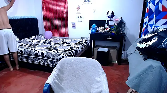 Snapshot of freddy_romas chatting on 07-15-26, 02:40 freddy romas online show from 07-15-26, 02:40