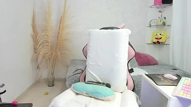 Leslie browm online show from 11-06-25, 11:25