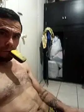 Snapshot of Hot796 chatting on 09-19-25, 08:29 Hot796 online show from 09-19-25, 08:29