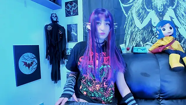 amaracooper  online show from 09-25-25, 01:17