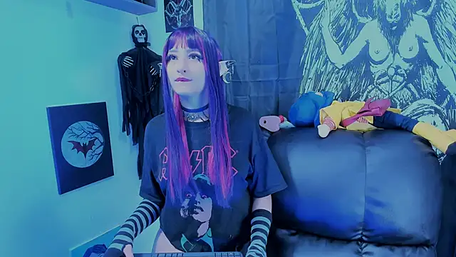 amaracooper  online show from 09-18-25, 12:52